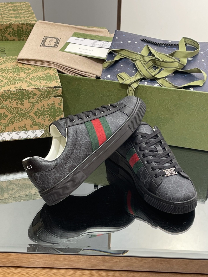 Gucci Sneakers